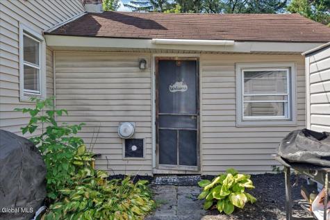 68 Marvin Street Saratoga Springs NY 12866