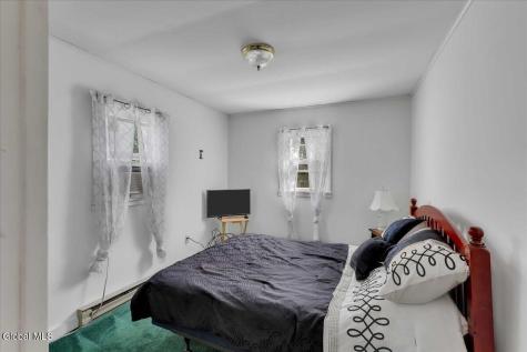68 Marvin Street Saratoga Springs NY 12866