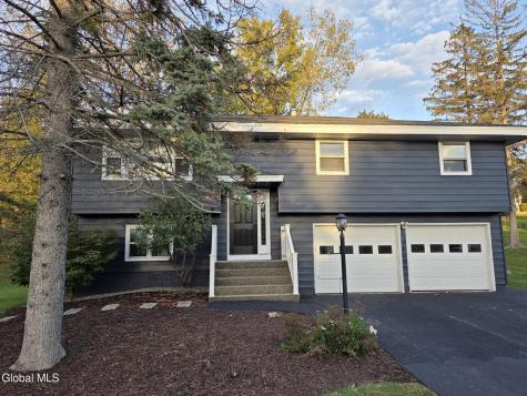 3 Mohawk View Road Latham NY 12110