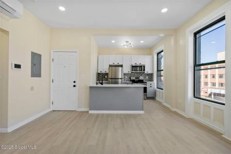 170 Washington Avenue Albany NY 12210