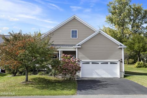 97 Waverly Circle Watervliet NY 12189