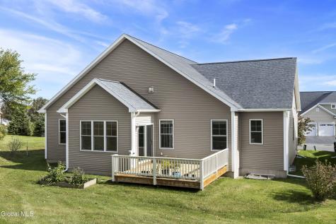 97 Waverly Circle Watervliet NY 12189