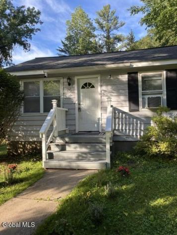 26 Excelsior Spring Avenue Saratoga Springs NY 12866
