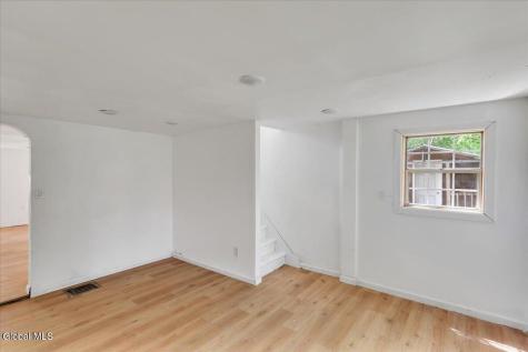 7 Clearwater Street Ravena NY 12143