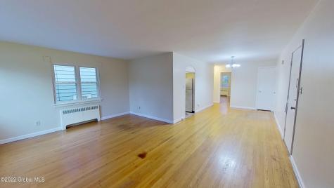 31 Parkwood Street Albany NY 12208