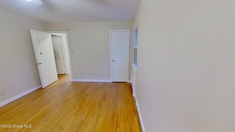 31 Parkwood Street Albany NY 12208