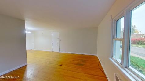31 Parkwood Street Albany NY 12208