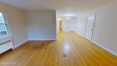 31 Parkwood Street Albany NY 12208