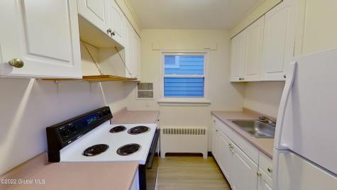 31 Parkwood Street Albany NY 12208