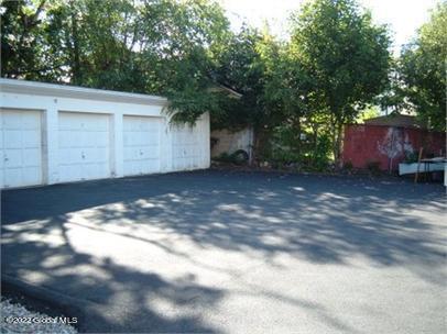 31 Parkwood Street Albany NY 12208