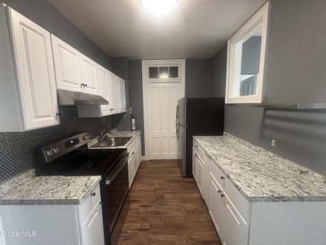 17 Ash Grove Place Albany NY 12202