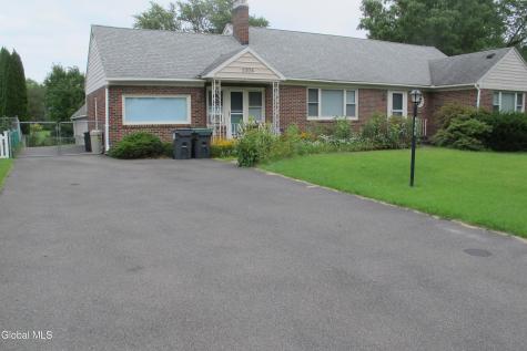 2204 Dean Street Niskayuna NY 12309