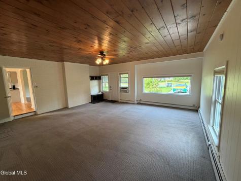 2204 Dean Street Niskayuna NY 12309