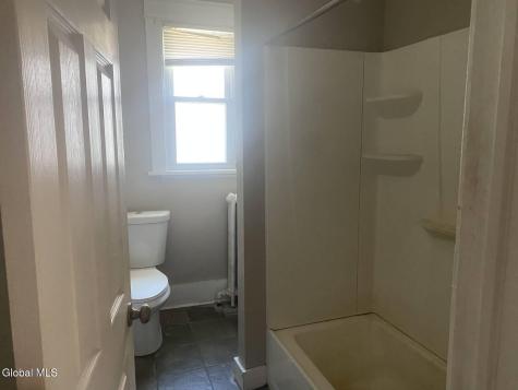 51 Hollywood Avenue Albany NY 12208