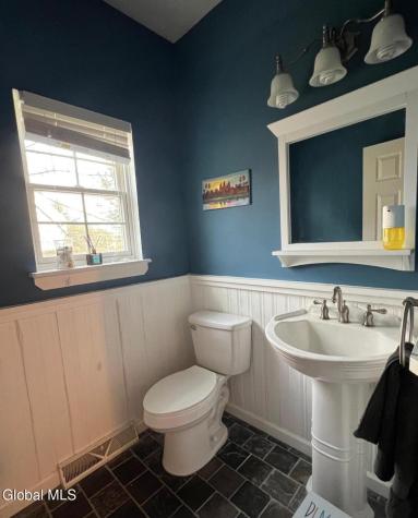 1 Annabel Place Clifton Park NY 12065