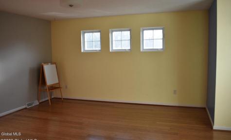 1 Annabel Place Clifton Park NY 12065