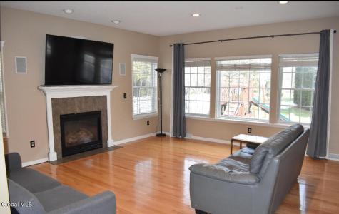 1 Annabel Place Clifton Park NY 12065