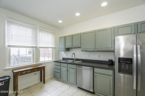 41 Walton Street Saratoga Springs NY 12866
