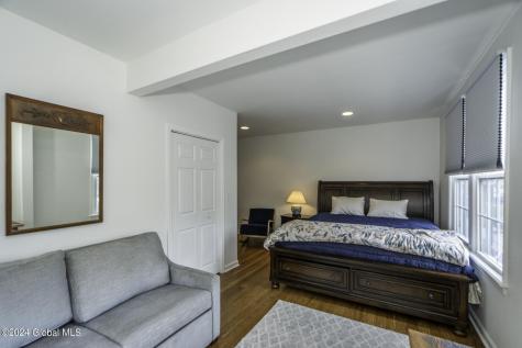 41 Walton Street Saratoga Springs NY 12866