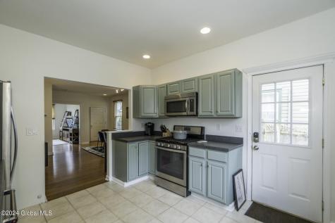 41 Walton Street Saratoga Springs NY 12866