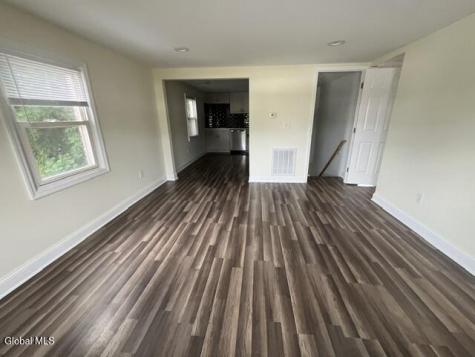 4 Katherine Road Colonie NY 12205