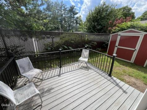 4 Katherine Road Colonie NY 12205