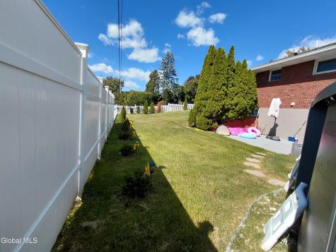 192 Shaker Park Drive Albany NY 12211