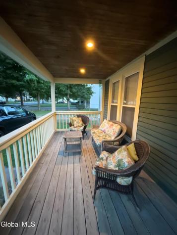 147 Nelson Saratoga Springs NY 12866