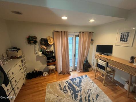 147 Nelson Saratoga Springs NY 12866