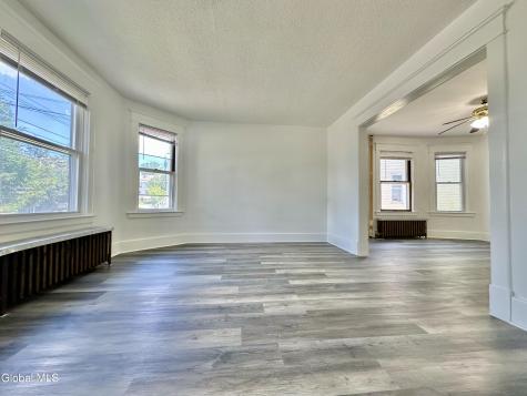 1346 Stanford Street Schenectady NY 12308