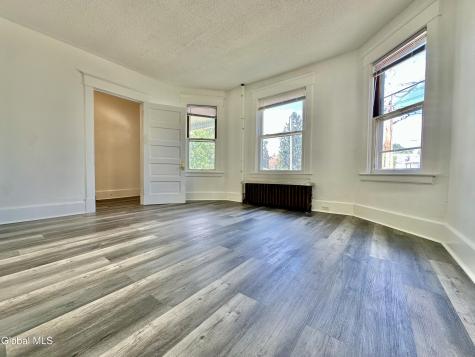 1346 Stanford Street Schenectady NY 12308
