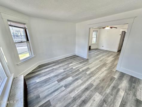 1346 Stanford Street Schenectady NY 12308