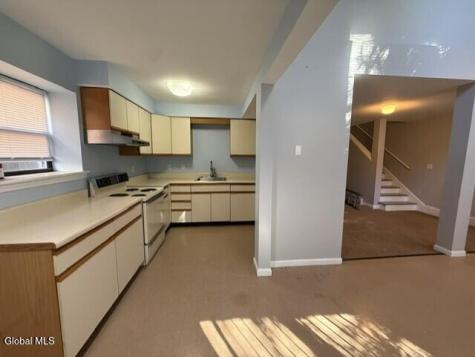 909 Jacob Street Troy NY 12180