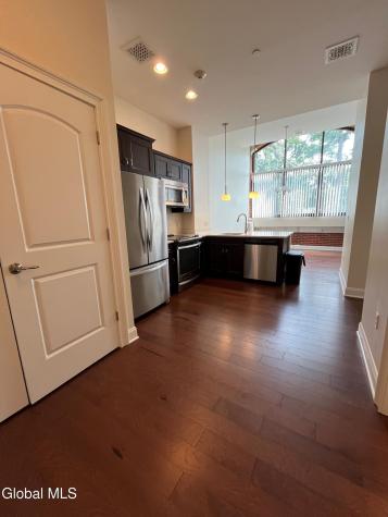 233 Lake Avenue Saratoga Springs NY 12866