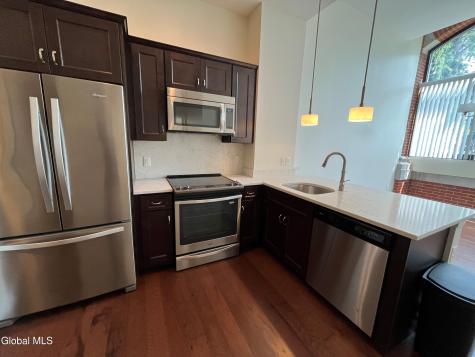 233 Lake Avenue Saratoga Springs NY 12866