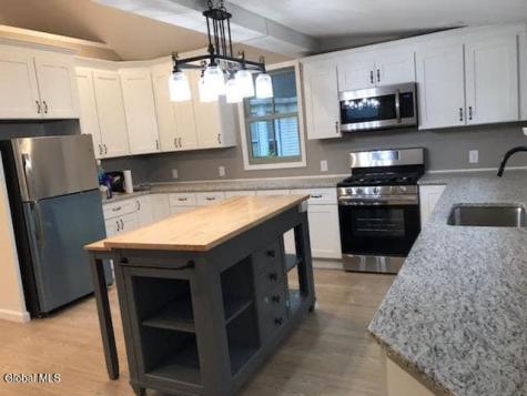 122 N Ferry Street Schenectady NY 12305