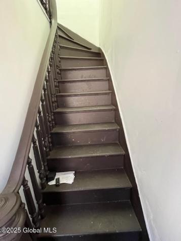 189 Hill Street Troy NY 12180