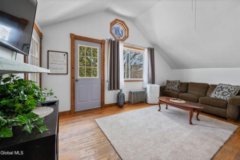 92 Walworth Street Saratoga Springs NY 12866