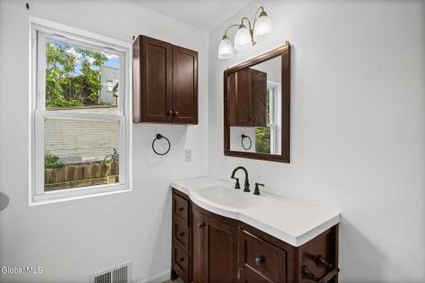 36 2nd Street Albany NY 12210