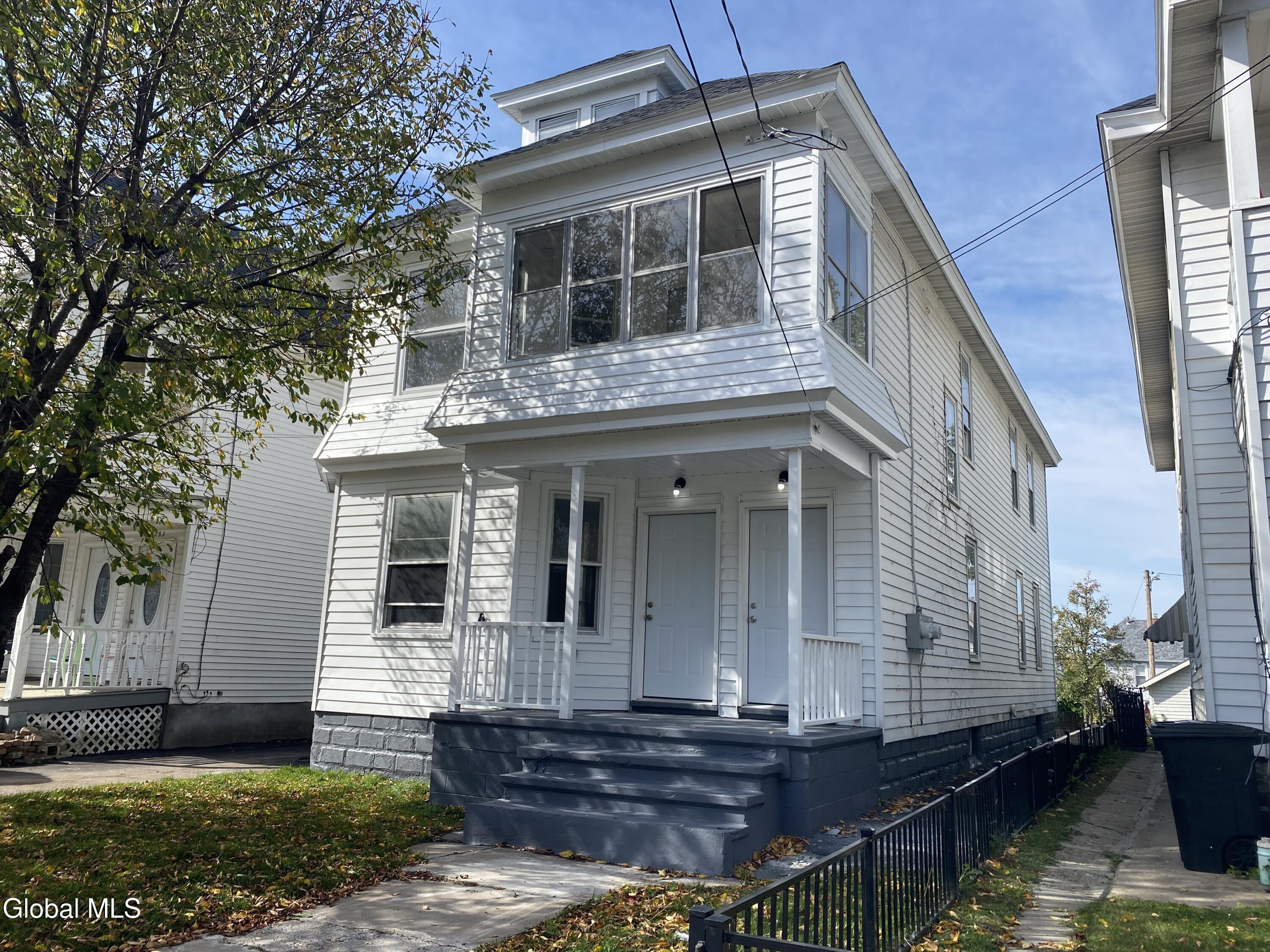1755 Avenue B Schenectady NY 12308