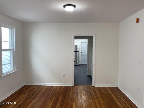 1755 Avenue B Schenectady NY 12308