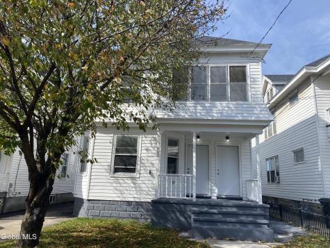 1755 Avenue B Schenectady NY 12308