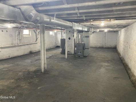 1755 Avenue B Schenectady NY 12308