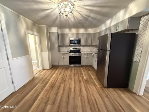 403 2nd Street Troy NY 12180