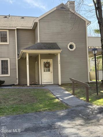 209 Monmouth Way Clifton Park NY 12065