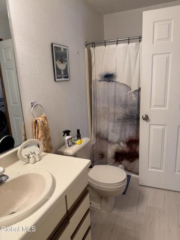 209 Monmouth Way Clifton Park NY 12065