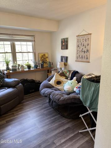 209 Monmouth Way Clifton Park NY 12065