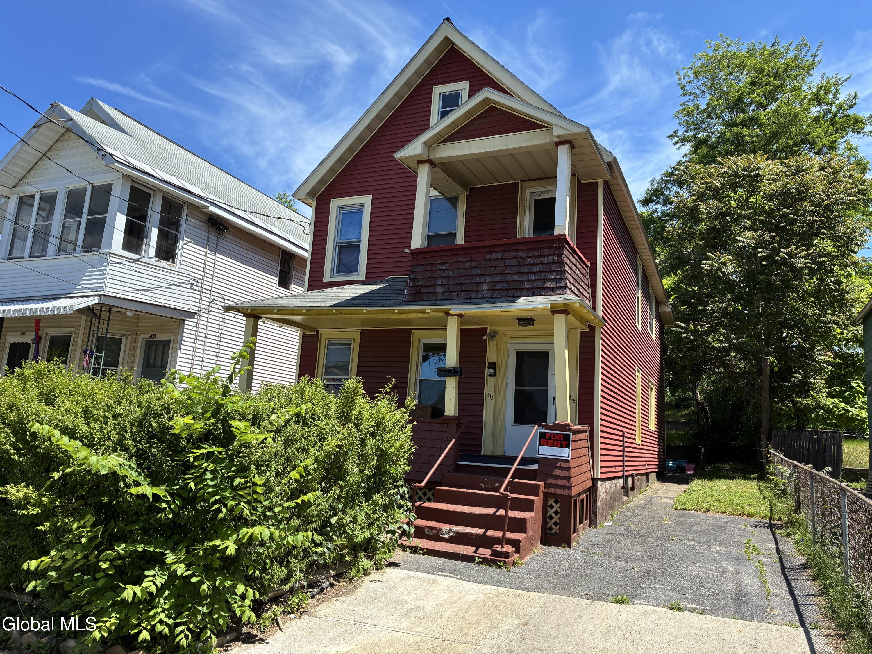 813 Cutler Street Schenectady NY 12303