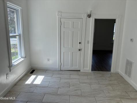 813 Cutler Street Schenectady NY 12303