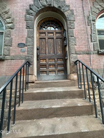 39 S Lake Avenue Albany NY 12203